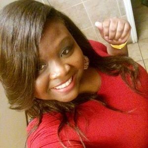 Meet your Posher, Alexia